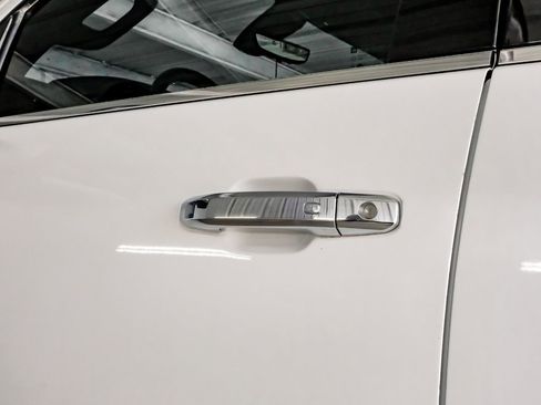 Used 2021 Chevrolet Silverado 2500 High Country w/ Z71 Off-Road Package image 41