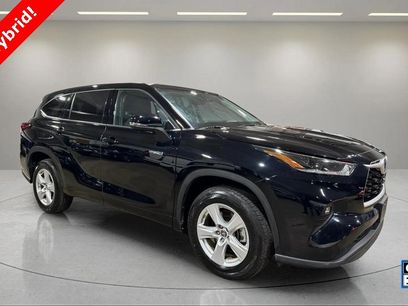 Used 2021 Toyota Highlander LE