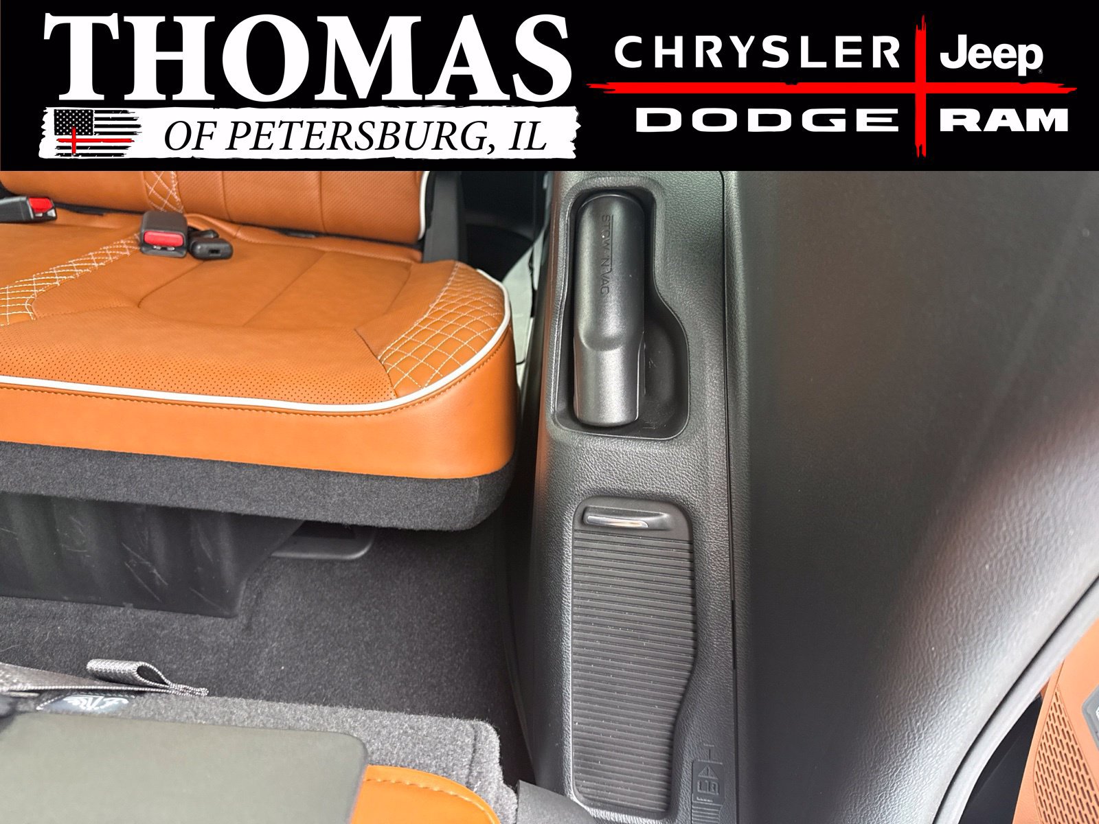 Used 2026 Chrysler Pacifica Pinnacle AWD/4WD image 29