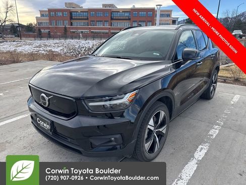 Used 2021 Volvo XC40 P8 Recharge image 3