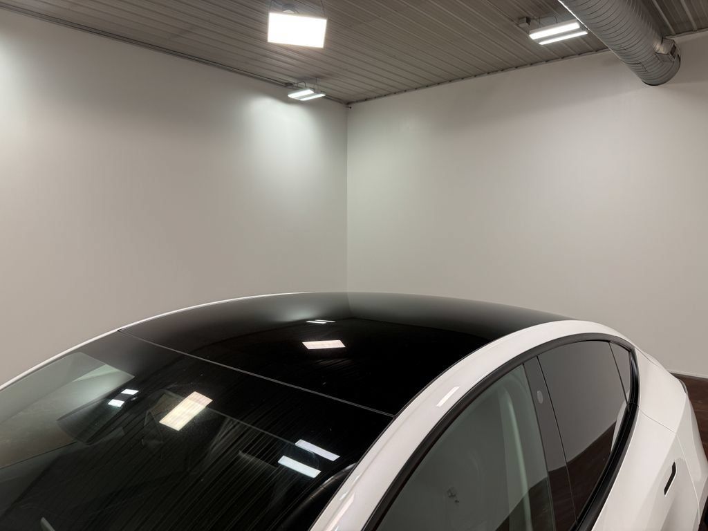 Used 2021 Tesla Model Y Long Range AWD/4WD image 42