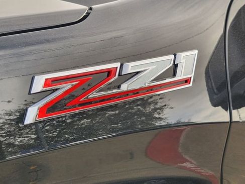 Used 2023 Chevrolet Silverado 1500 LT Trail Boss w/ LT Trail Boss Premium Package image 11