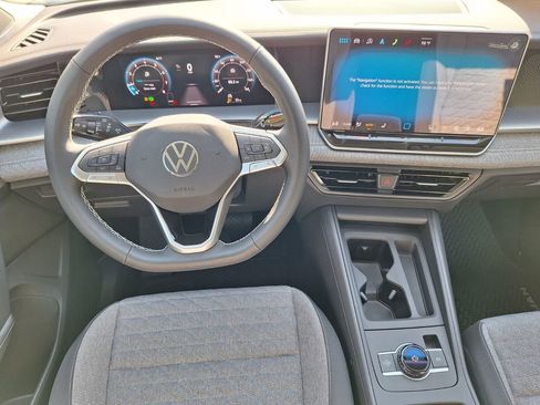 New 2025 Volkswagen Tiguan S image 20