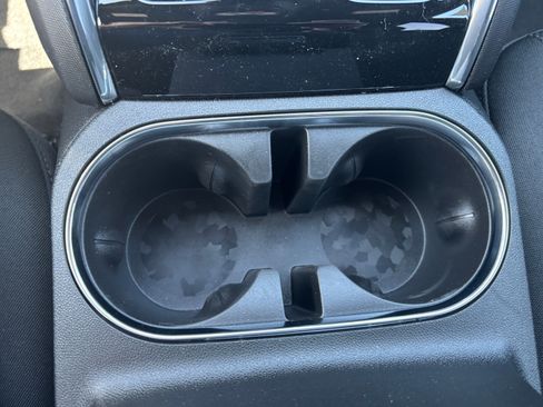 New 2025 GMC Canyon Elevation w/ Convenience Package image 15