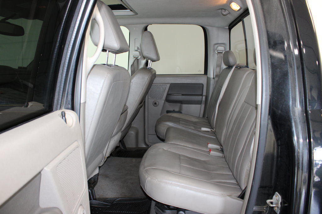 Used 2008 Dodge Ram 1500 Truck Laramie w/ Trailer Tow Group AWD/4WD image 4