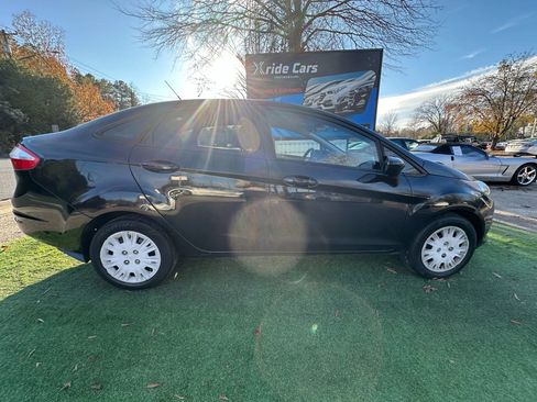 Used 2018 Ford Fiesta S image 8