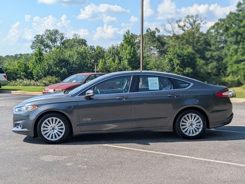 Used 2015 Ford Fusion Energi SE FWD image 6