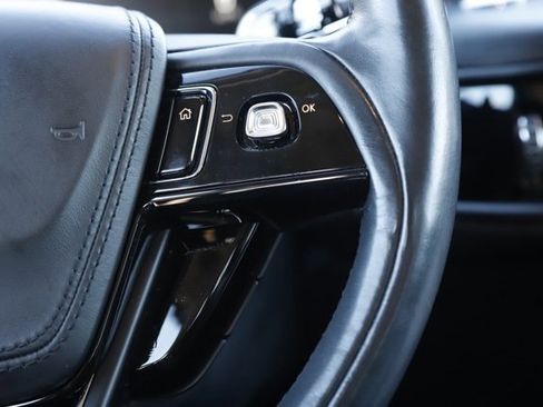 Used 2020 Lincoln Aviator Reserve w/ Equipment Group 202A image 24