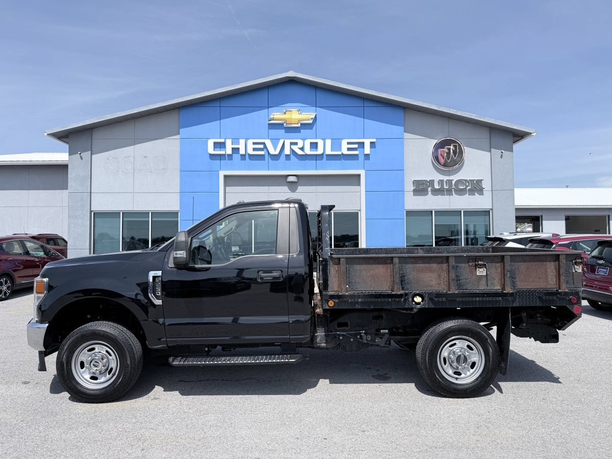 Used 2022 Ford F250 XL w/ Power Equipment Group AWD/4WD image 8