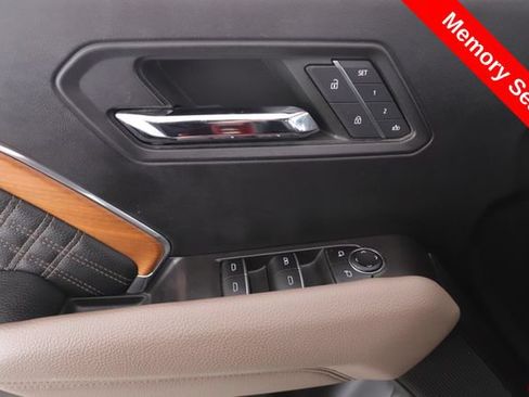 Used 2023 GMC Canyon Denali AWD/4WD image 19