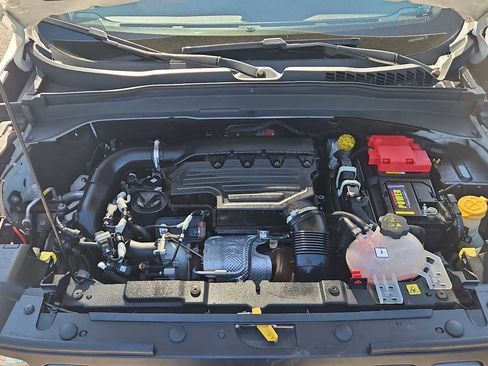 Used 2020 Jeep Renegade Trailhawk w/ Popular Equipment Group image 17