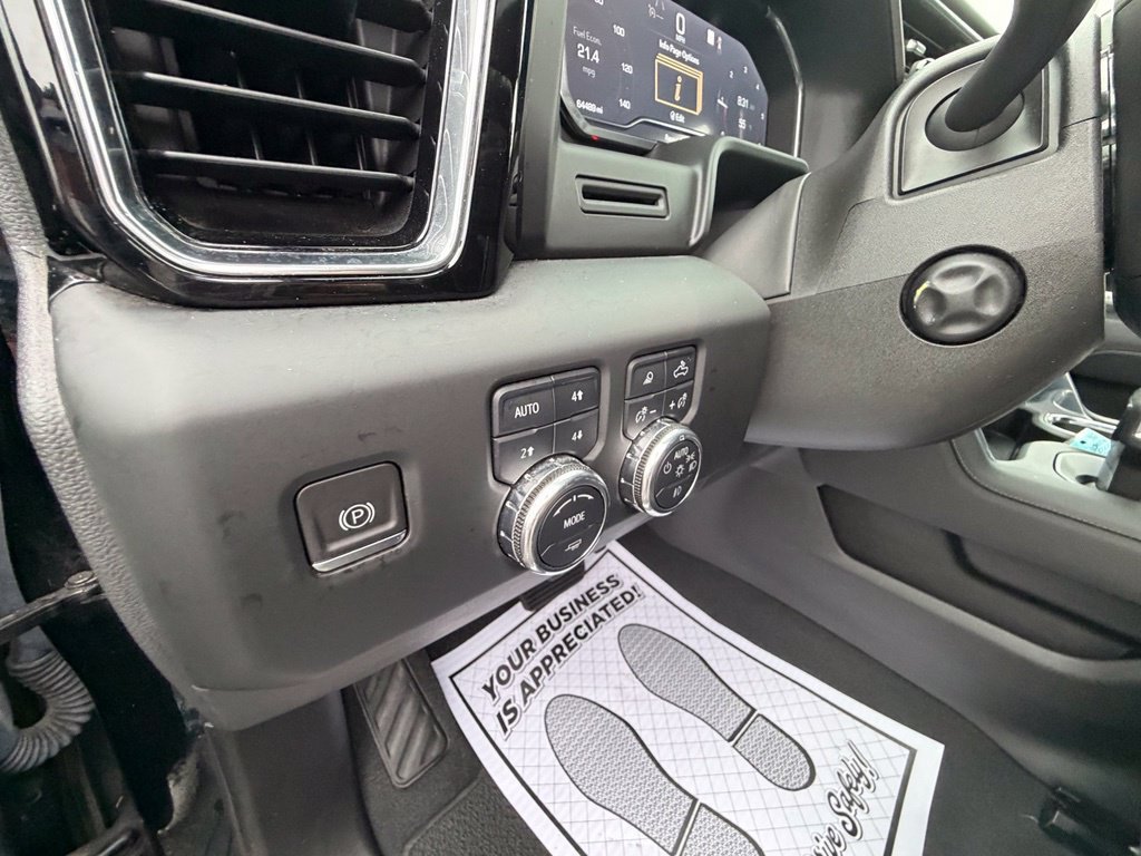 Used 2022 GMC Sierra 1500 Denali AWD/4WD image 16