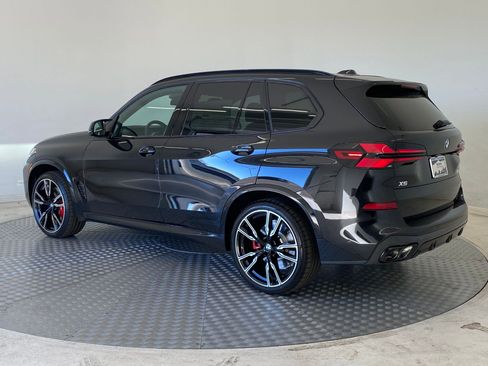 New 2026 BMW X5 M60i w/ Executive Package image 3