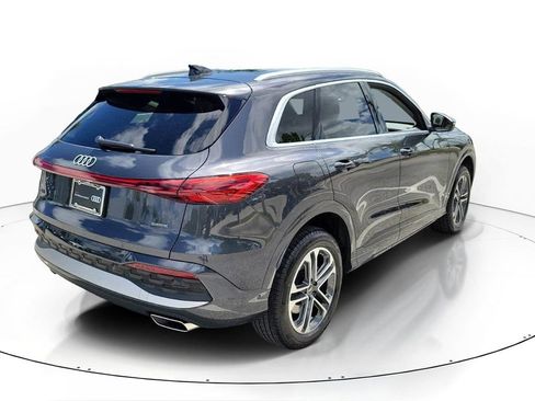 Certified 2025 Audi Q5 Premium Plus w/ Premium Plus image 4