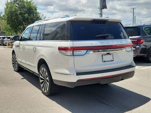 Certified 2023 Lincoln Navigator L Reserve RWD image 4