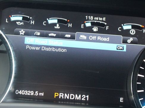 Used 2017 Ford F150 Lariat w/ Equipment Group 502A Luxury AWD/4WD image 26