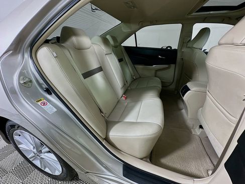 Used 2013 Toyota Camry XLE FWD image 34