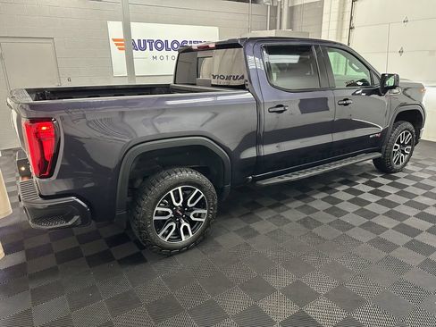 Used 2025 GMC Sierra 1500 AT4 w/ AT4 Premium Package AWD/4WD image 10