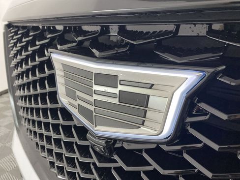 New 2026 Cadillac Escalade Platinum Sport w/ LPO, ONYX Package image 31