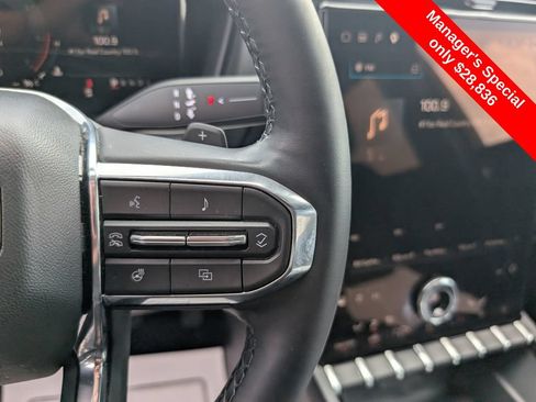Used 2025 GMC Terrain Elevation AWD/4WD image 16