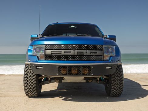 Used 2013 Ford F150 Raptor w/ Luxury Equipment Group AWD/4WD image 2