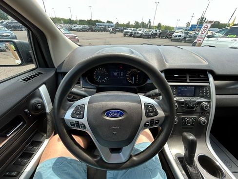 Used 2012 Ford Edge SE FWD image 27