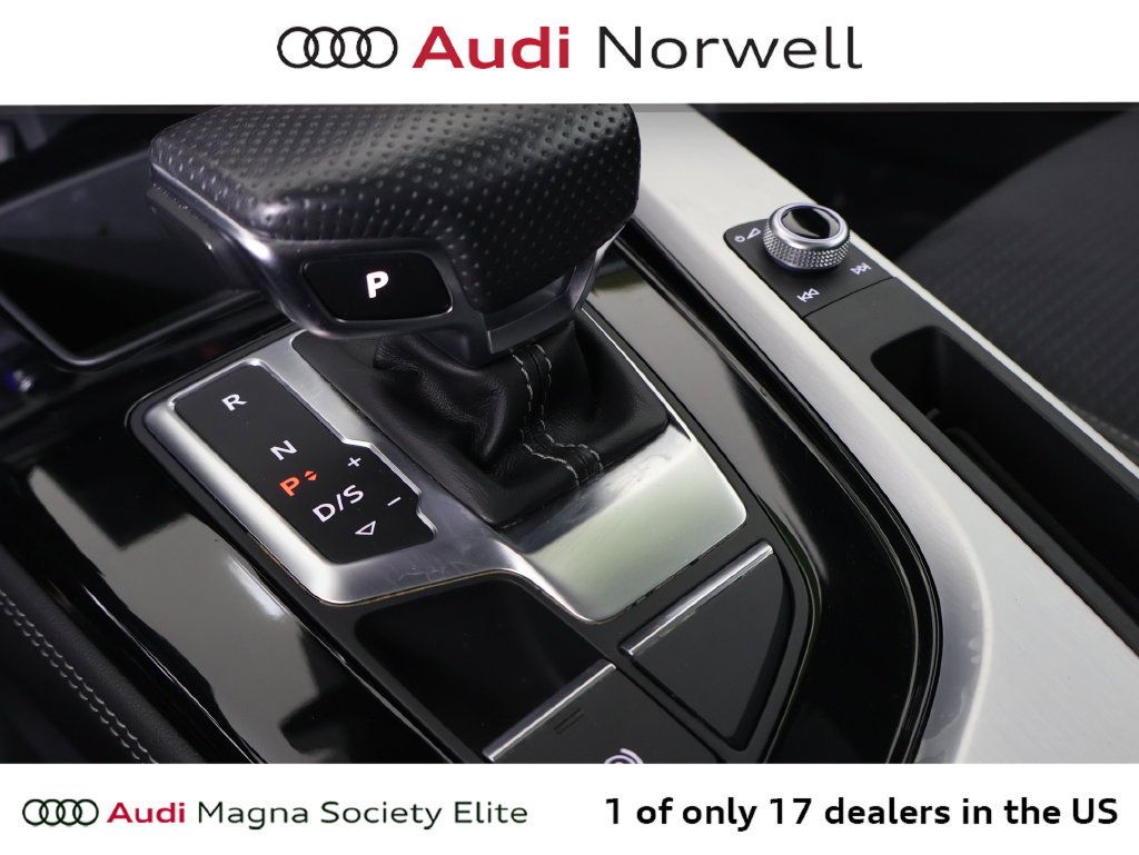 Used 2022 Audi A4 2.0T Premium Plus w/ Premium Plus Package AWD/4WD image 4