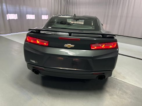 Used 2017 Chevrolet Camaro LT w/ Technology Package RWD image 6