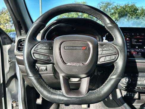 Used 2024 Dodge Durango GT RWD image 19