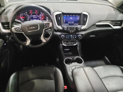 Used 2022 GMC Terrain SLT image 22
