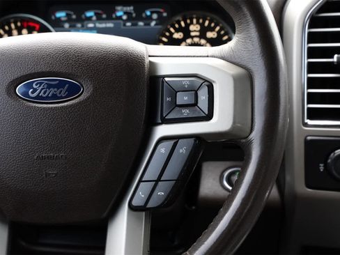 Used 2015 Ford F150 King Ranch w/ Equipment Group 601A Luxury image 11