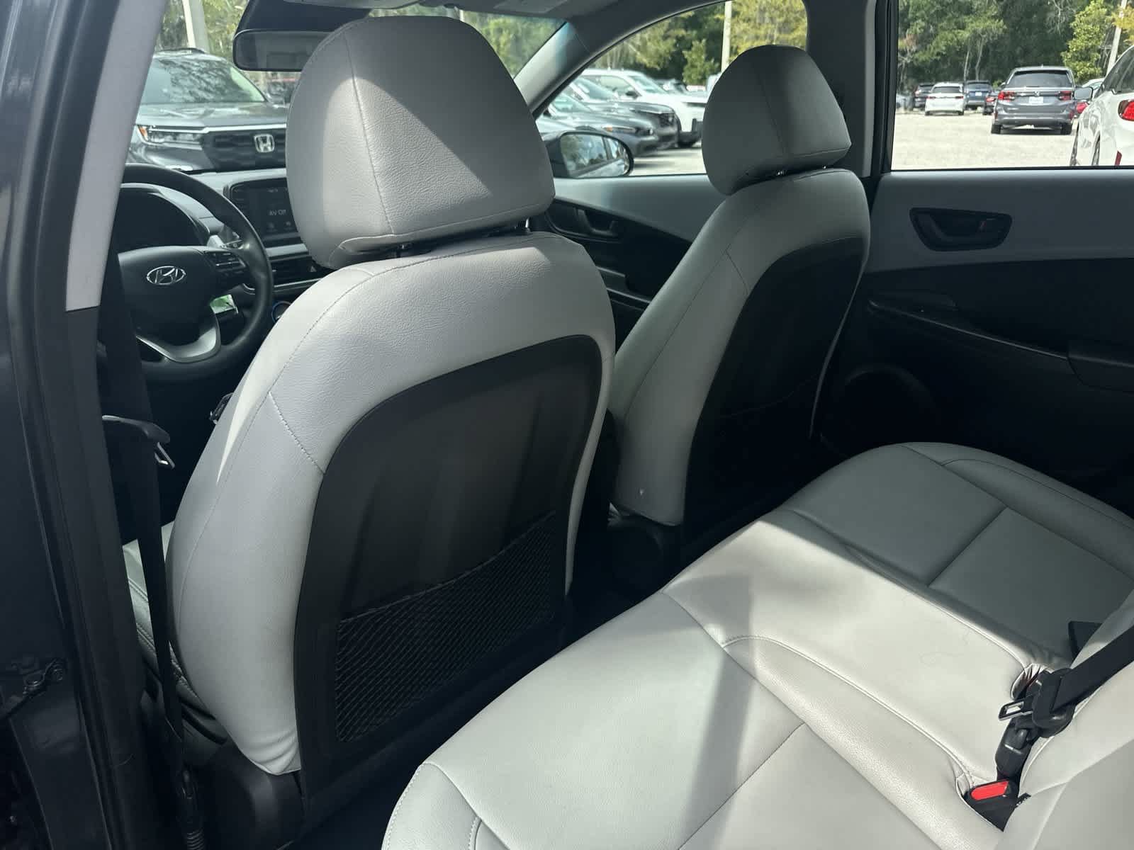 Used 2019 Hyundai Kona SE FWD image 14