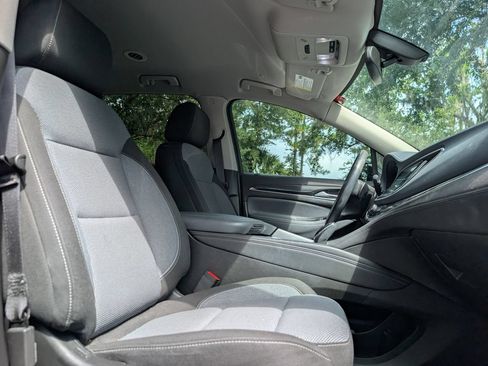 Used 2021 Buick Enclave Preferred FWD image 18