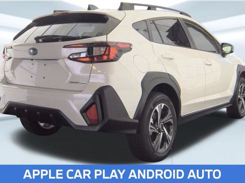 Used 2024 Subaru Crosstrek 2.0i Premium AWD/4WD image 2