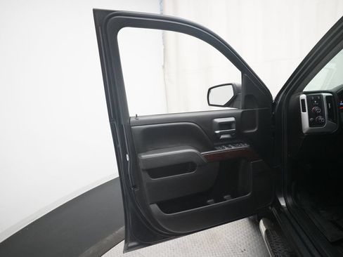 Used 2015 GMC Sierra 1500 SLE w/ SLE Value Package AWD/4WD image 27
