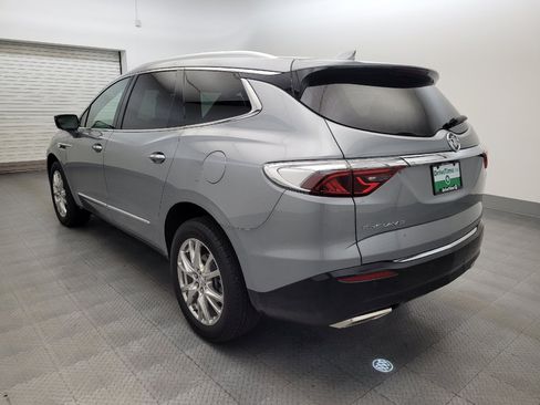 Used 2023 Buick Enclave Essence w/ Experience Buick Package FWD image 5