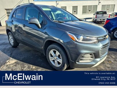 Used 2022 Chevrolet Trax LT w/ LT Convenience Package