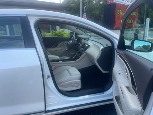 Used 2014 Buick LaCrosse Leather FWD image 14