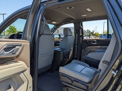 Used 2024 Chevrolet Tahoe LT RWD image 41
