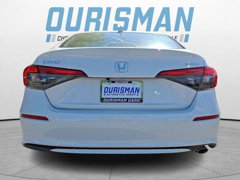Used 2024 Honda Civic Sport image 4