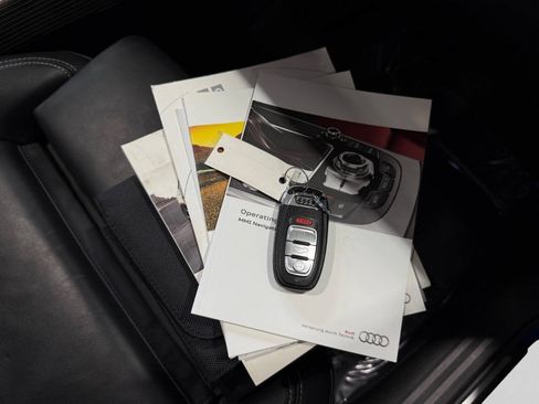 Used 2015 Audi SQ5 Prestige AWD/4WD image 31