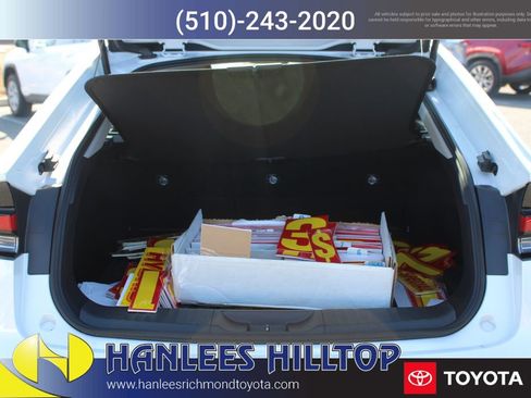 Used 2024 Toyota Prius XLE image 10