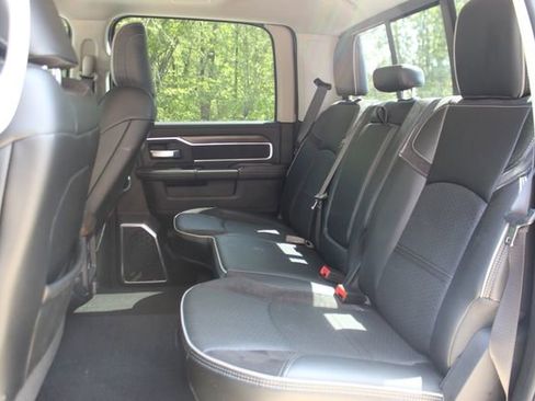 Used 2024 RAM 2500 Laramie w/ Bed Utility Group image 32