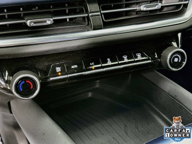 Used 2024 Chevrolet Equinox EV LT AWD/4WD image 17