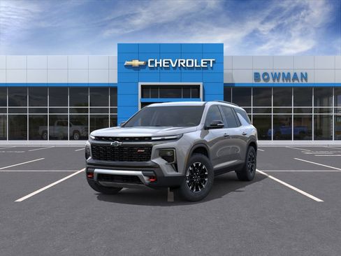 New 2026 Chevrolet Traverse Z71 w/ Driver Confidence Package AWD/4WD image 9