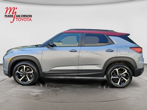 Used 2023 Chevrolet TrailBlazer RS FWD image 15