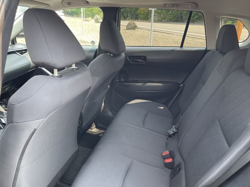 Used 2022 Toyota Corolla Cross LE w/ Moonroof Package AWD/4WD image 15