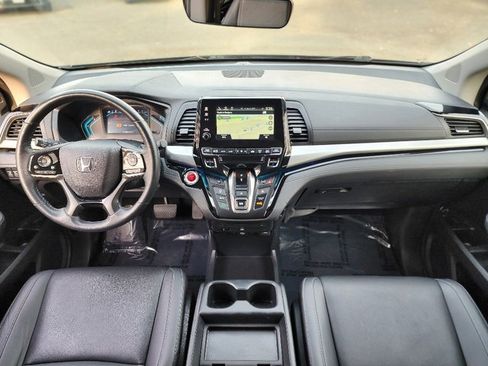 Used 2023 Honda Odyssey Touring image 30