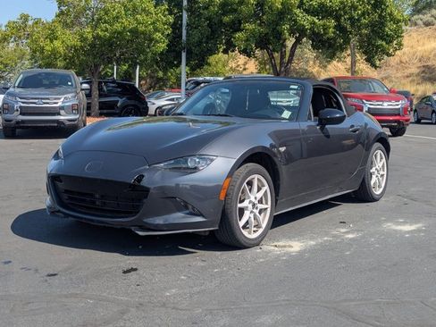 Used 2017 MAZDA MX-5 Miata Sport image 12