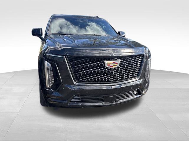 Used 2025 Cadillac Escalade ESV Sport Platinum AWD/4WD image 6